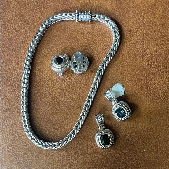 Necklace - Picture 4 of 4